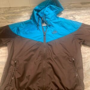 Blue and brown Nike windbreaker